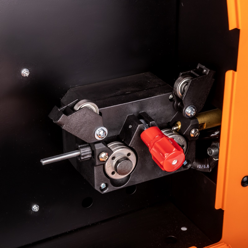 Сварочный полуавтомат FoxWeld INVERMIG 250 DP 9302 в Твери