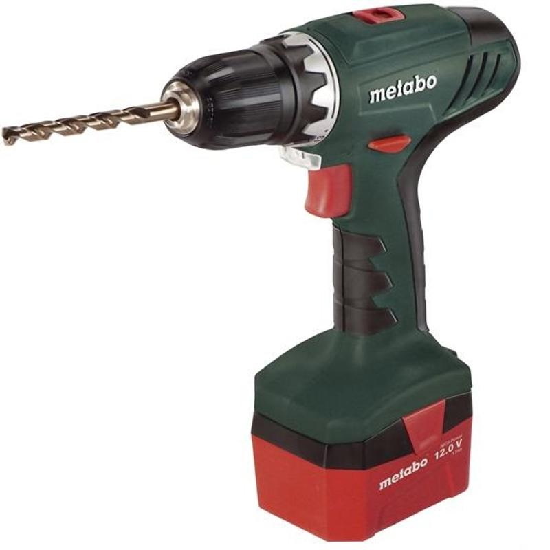 Аккумуляторная дрель-шуруповерт Metabo BS 12 NiCd в кейсе + фонарь ULA 602194600 в Рыбинске