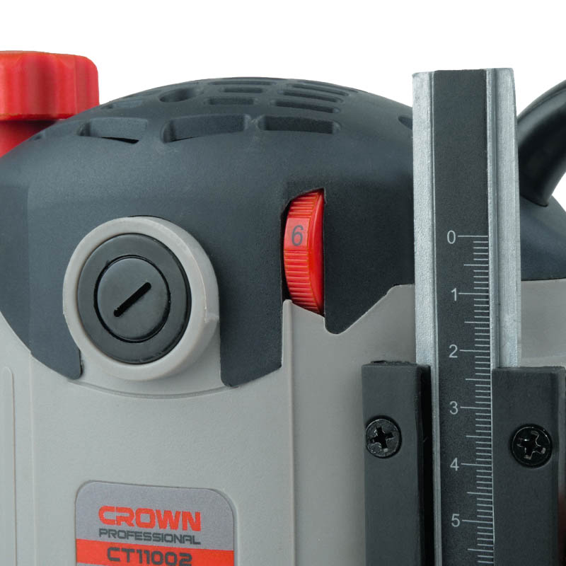 Фрезер Crown CT11002