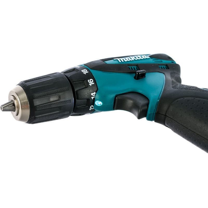 Аккумуляторная дрель-шуруповерт Makita DF 330DWE в Иваново
