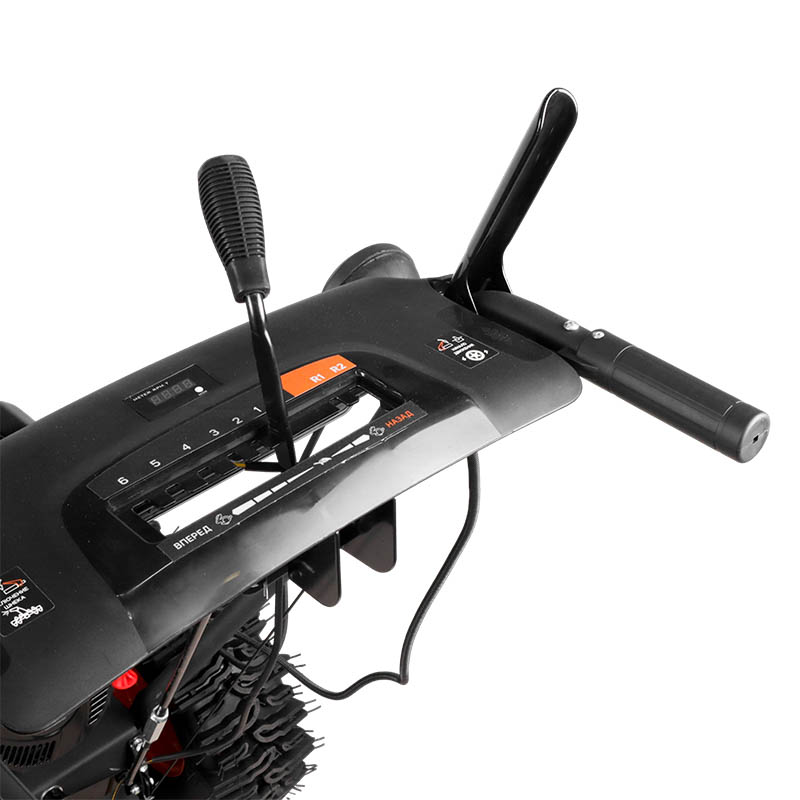 Колесный бензиновый снегоуборщик Patriot 785E PRO (ширина захвата 61 см, мощность 7.8 л.с., вес 71 кг)