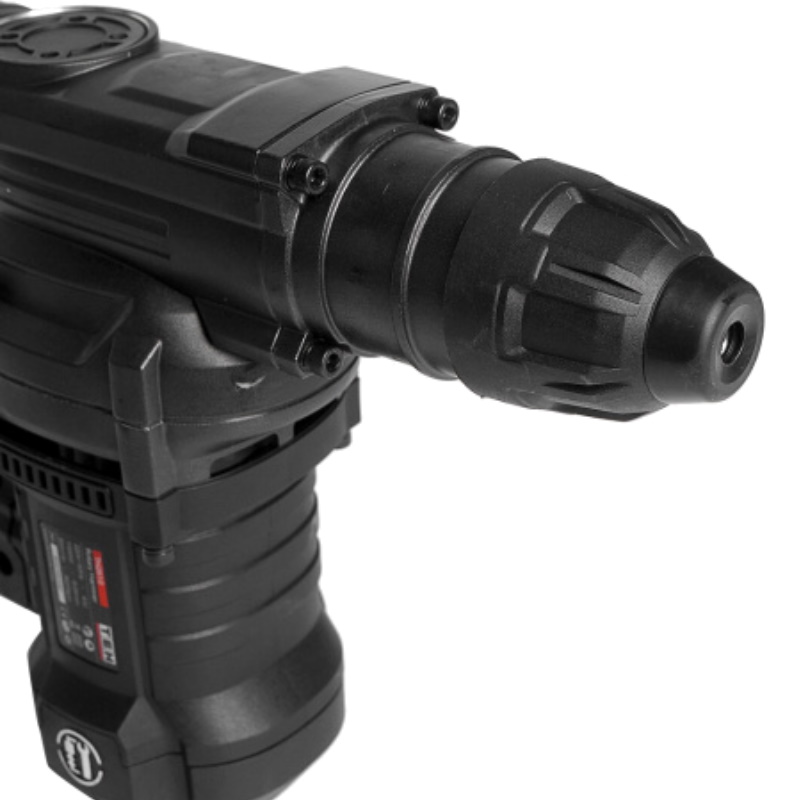 Перфоратор Teh TH2610  в кейсе, с защитной муфтой