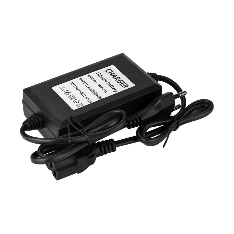 Опрыскиватель садовый аккумуляторный Deko DKSP11 065-0950, 8 л в Туле