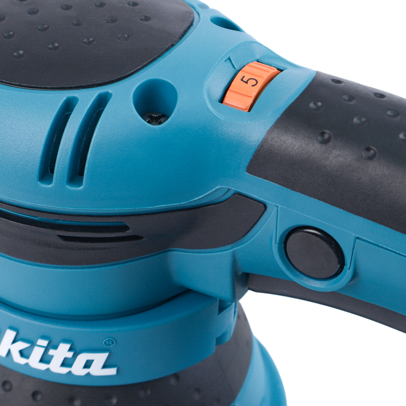 Эксцентриковая шлифмашина Makita BO5041 (диаметр круга 125 мм, вес 1,4 кг, работа с пылесосом) во Владимире