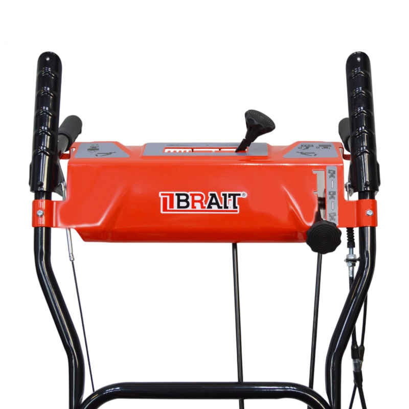 Машина подметальная Brait BSS70W 05.01.053.075 (без щётки) (6 ск.вперед,2 ск.назад, Колеса 13 x 4.10-6) в Иваново