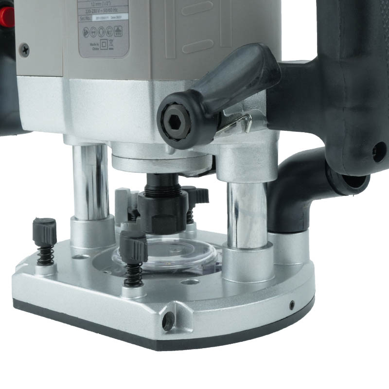 Фрезер Crown CT11002