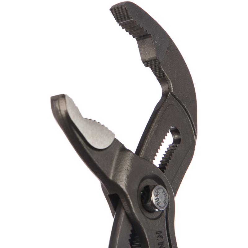 Универсальные переставные клещи Knipex Кобра KN-8701300 (длина 300 мм, вес 0.53 кг, 30 позиций установки) в Ярославле