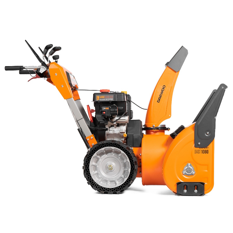 Снегоуборщик бензиновый самоходный Daewoo DAST 1080 (ширина захвата 77 см, мощность двигателя 10 л.с.) в Рыбинске
