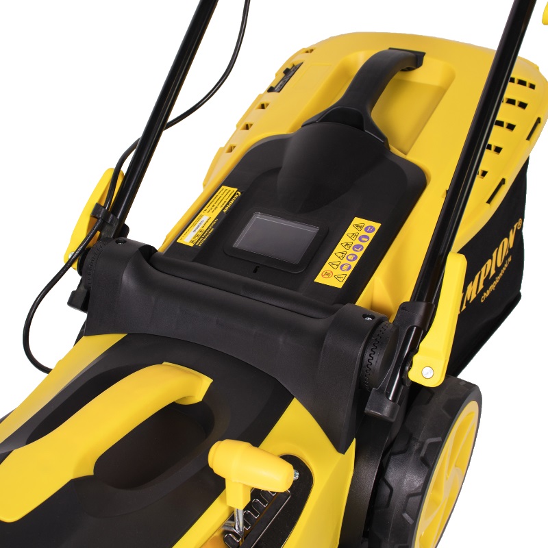 Газонокосилка Champion EM3815 (ширина скашивания 38 см, мощность 1600 вт)