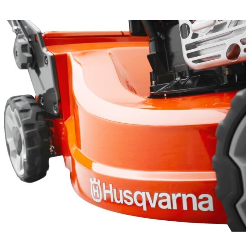 Газонокосилка бензиновая Husqvarna LC 253S, 3,2 л.с., ширина скашивания 53 см, самоходная, 9670693-01