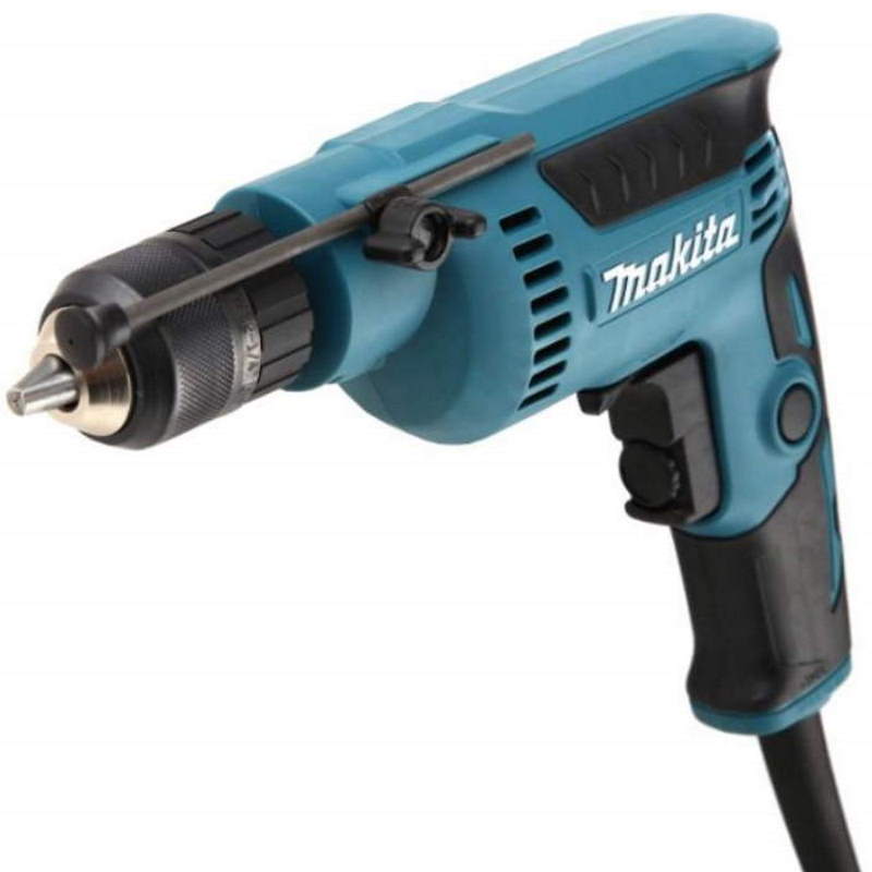 Дрель Makita DP 2011 (мощность инструмента 370 Вт, макс диаметр сверления дерева 15 мм)