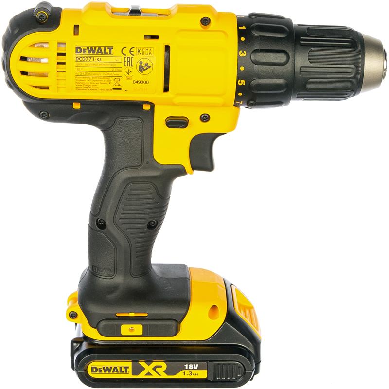 Аккумуляторная дрель-шуруповерт DeWalt DCD771C2 в Костроме
