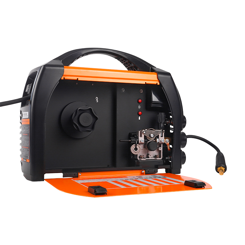 Инверторный сварочный аппарат Сварог Pro Mig 200 Synergy N229