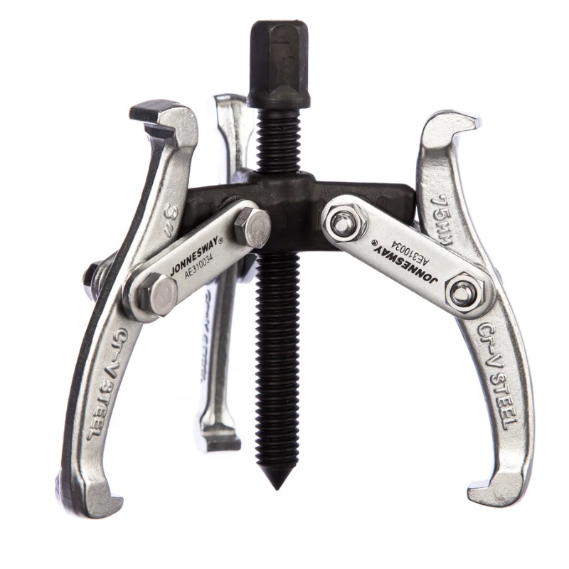 Съемник Jonnesway AE310034 с тремя поворотными захватами 3 2286₽