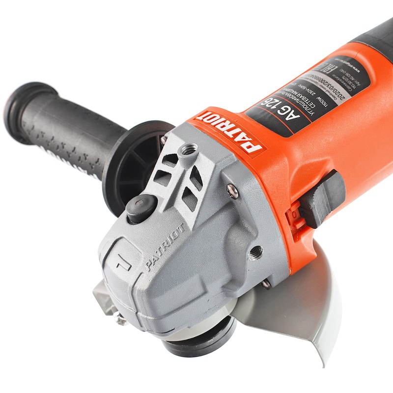 Сетевая УШМ Patriot AG 126 (макс вращение круга 11000 оборотов/мин, вес инструмент 2.5 кг, бытовая)