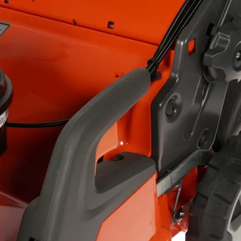 Газонокосилка бензиновая Husqvarna LC 353VI, 3,5 л.с., ширина скашивания 53 см, самоходная, 9670695-01 в Угличе
