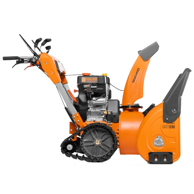 Снегоуборщик бензиновый гусеничный для очистки дорожки Daewoo DAST 1590 (мощность 15 л. с., ширина захвата 88 см, высота 54 см) в Александрове