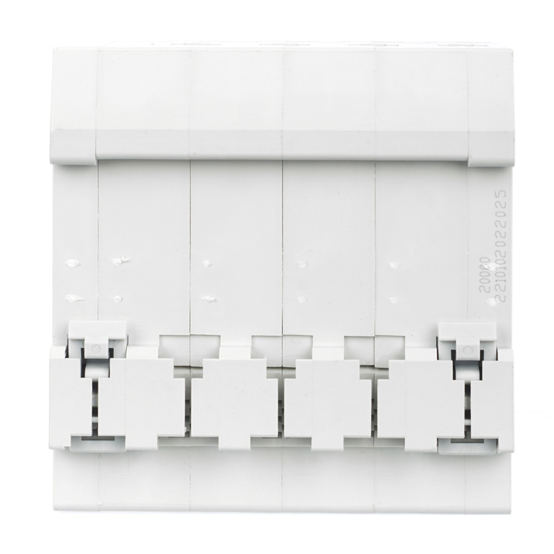 Дифференциальный автомат IEK KARAT АД14 4P MAD10-4-025-C-030, 25А, 30мА, тип AC