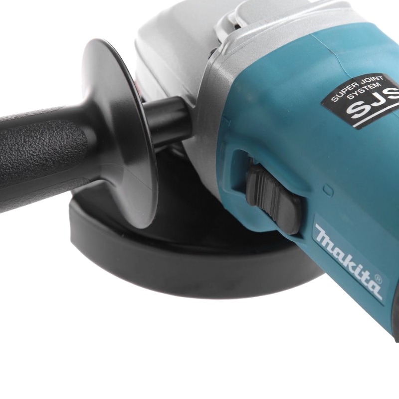 Угловая шлифмашина (болгарка) Makita 9562CH, 125 мм, 1200 Вт, плавный пуск в Череповце