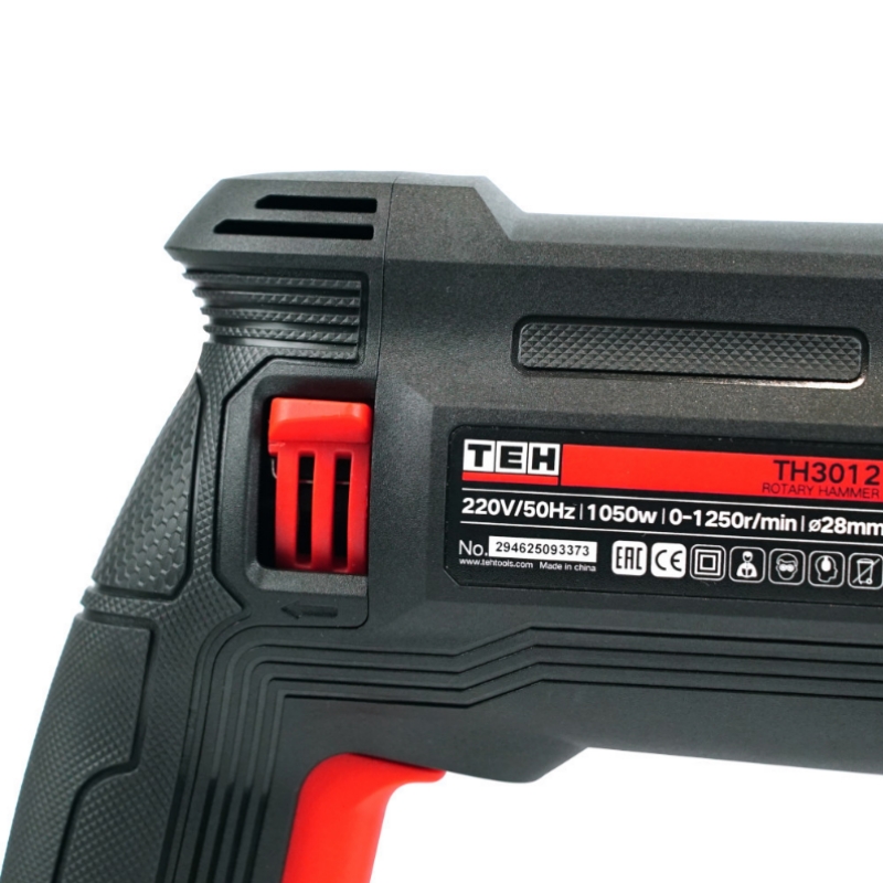 Перфоратор Teh TH3012  в кейсе, с защитной муфтой
