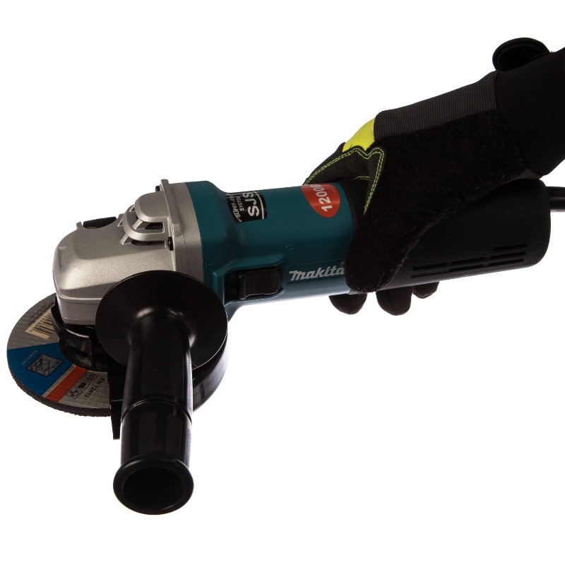 Угловая шлифмашина (болгарка) Makita 9562CH, 125 мм, 1200 Вт, плавный пуск в Череповце