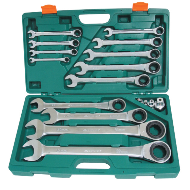 Набор комбинированных трещоточных ключей Jonnesway W45117S 72 зуба 17 предметов 36138₽