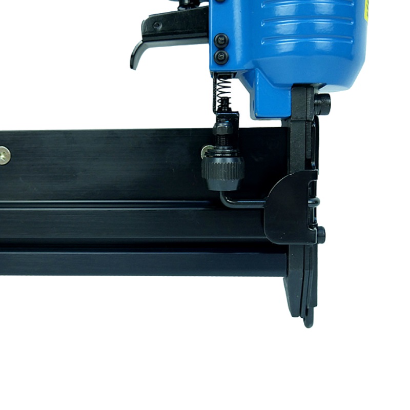 Степлер пневматический Sturm AU-1730-04 универсальный 2 в 1 скобагвоздь