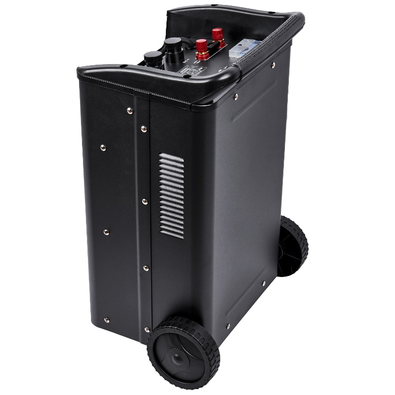 Устройство пуско-зарядное Elitech HD EBC 800 206816, 12/24 В, 2.5/20.0 кВт, заряд 10/100 А