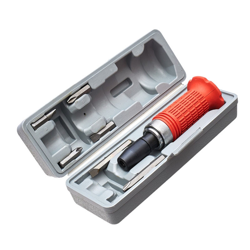 Отвёртка ударно-поворотная РемоКолор professional 33-2-717, 1/2", с битами 5/16" х 35 мм, CR-V, 8 предметов, кейс в Вологде
