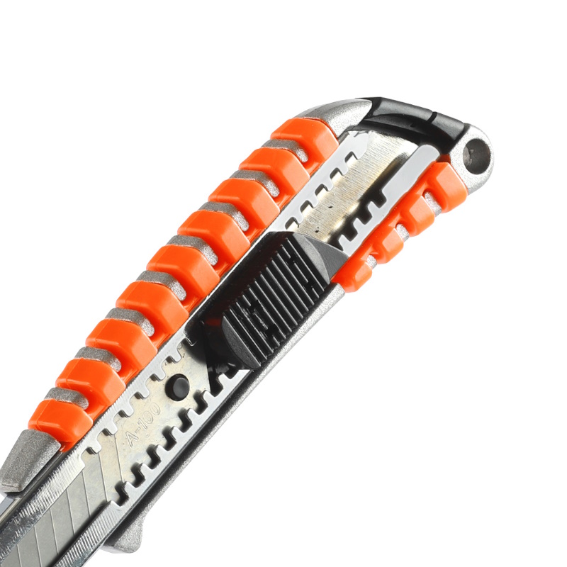 Нож строительный с выдвижным лезвием Patriot CKP-183 350004414