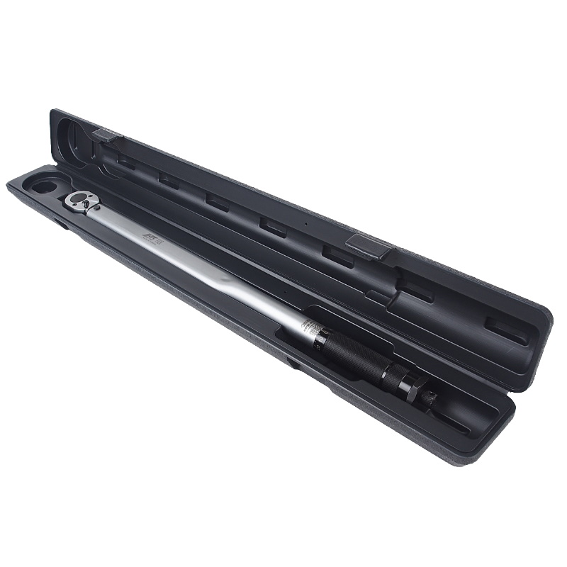 Ключ динамометрический JTC JTC-6905, 3/4", 675 мм в Иваново