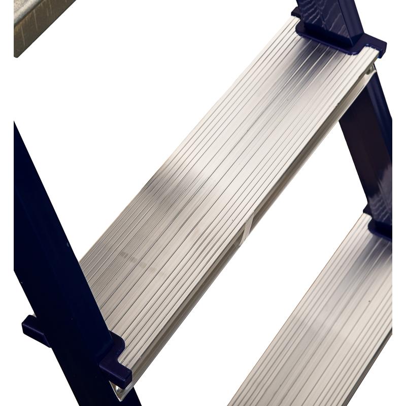 Стремянка Алюмет М8404, сталь