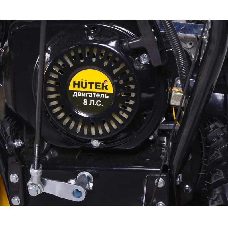Бензиновый шнековый снегоуборщик Huter SGC 6000 70/7/7 (самоходный,8 л.с., ручной пуск) в Иваново
