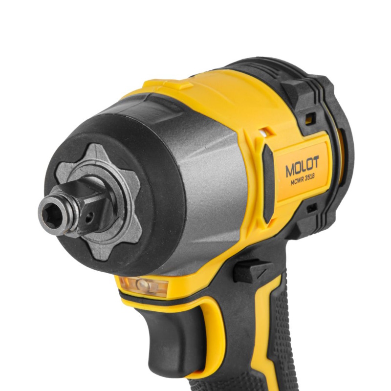 Гайковерт аккумуляторный Molot MCWR 3518 XLT Lite SOLO 2335039 в Иваново