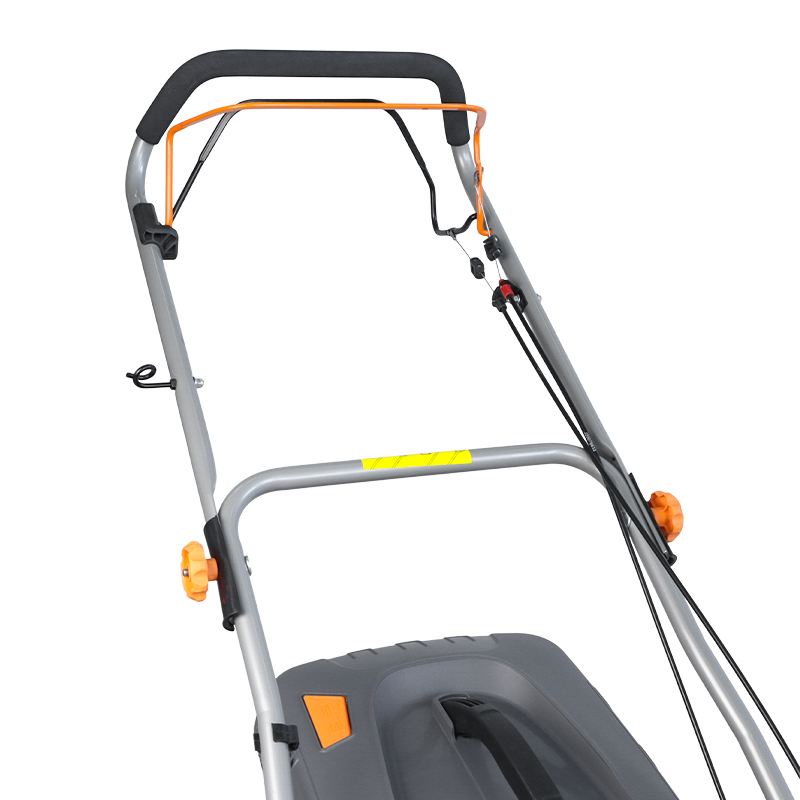 Газонокосилка бензиновая Villartec MB 4153T, 4,1 л.с., ширина скашивания 53 см, самоходная в Туле