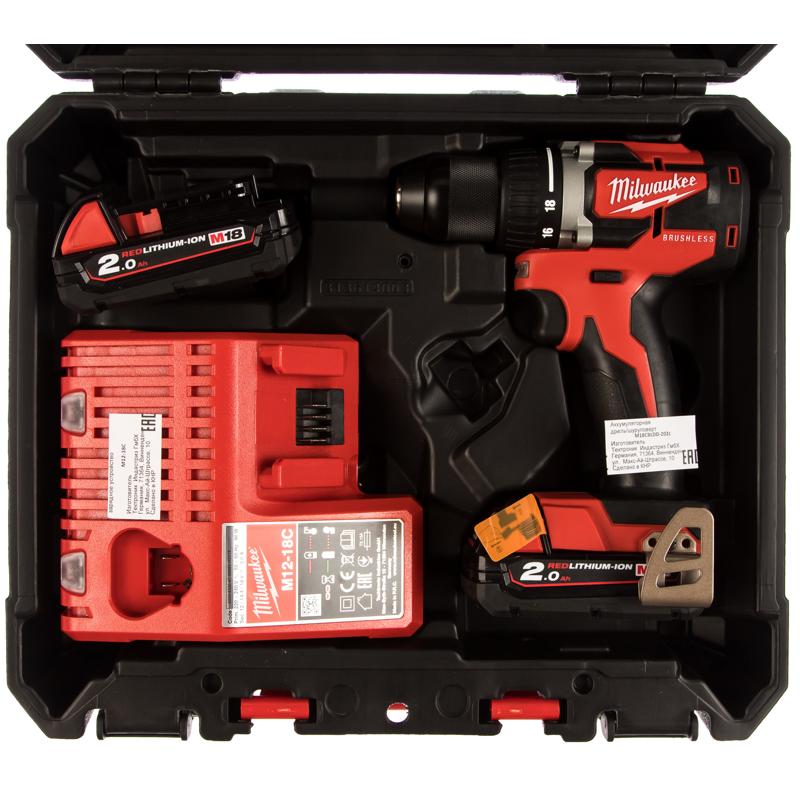 Аккумуляторная дрель-шуруповерт Milwaukee M18 CBLDD-202C 4933464317