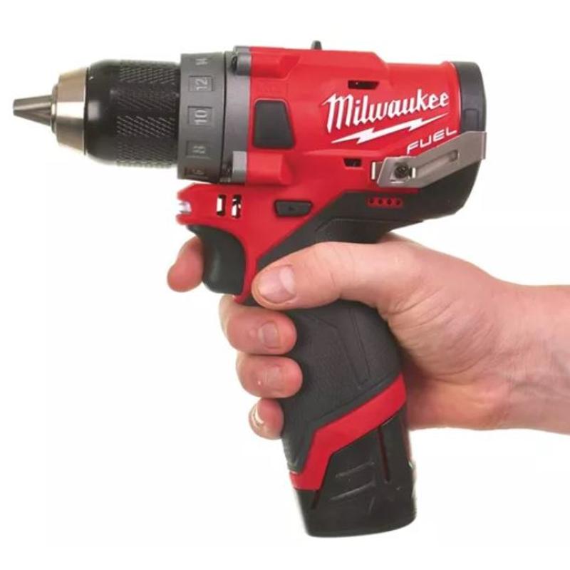 Аккумуляторная дрель-шуруповерт Milwaukee M12 FDD-202X FUEL 4933459816 в Ярославле