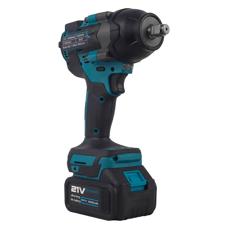 Бесщеточный ударный гайковерт Gruwatt DBL11, 700 Нм, 21v (под Makita LXT), 4Ah аккумулятор 2 шт, головка 19 мм, кейс в Кинешме