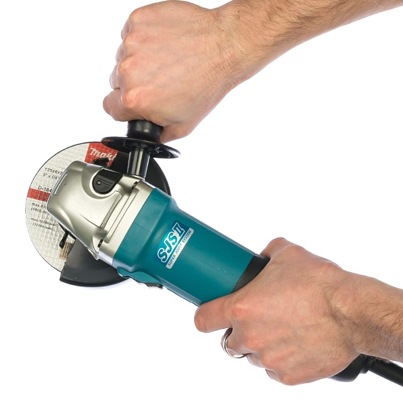 Угловая шлифмашина (болгарка) Makita GA5040, 125 мм, 1100 Вт в Твери