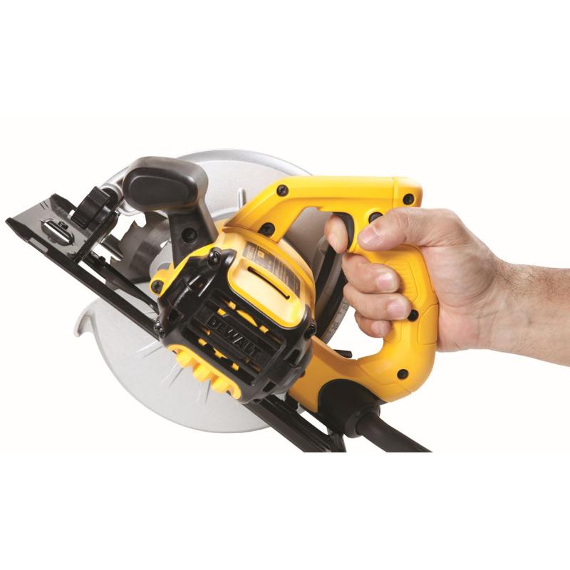 Циркулярная пила DeWalt DWE 560 B (электрическая, диск 184 мм, круги с отверстием 16 мм) в Туле