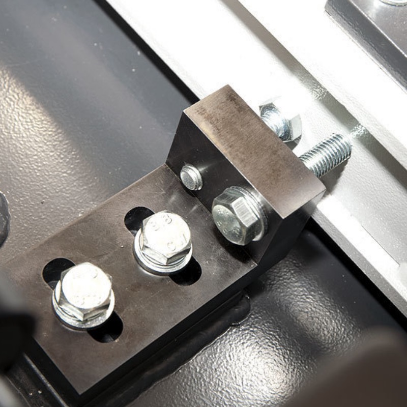 Автоматический двухколонный ленточнопильный станок Pilous ARG 300 DCT CF-NC Servo Automat