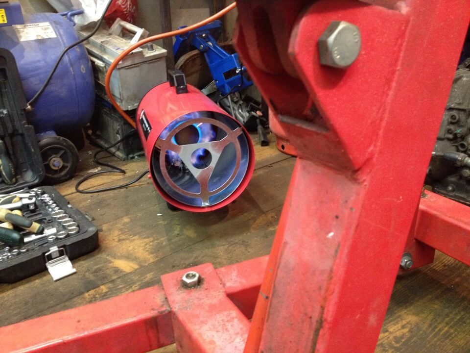 Гараж. Тепловая пушка