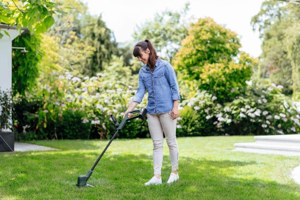 Каким должно быть время зарядки аккумуляторного триммера
