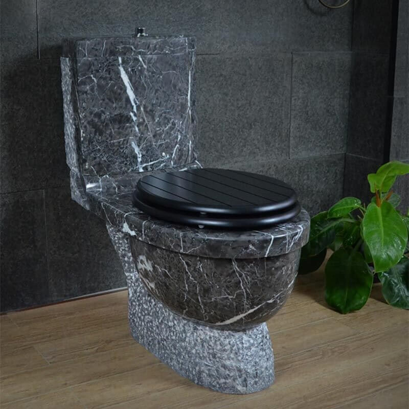 Унитаз из камня