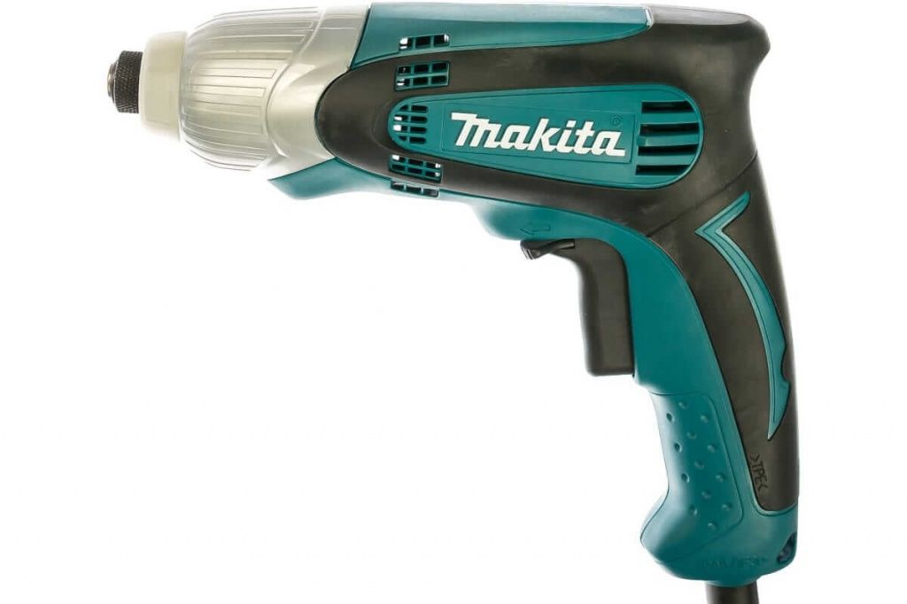 что отличает сетевой шуруповёрт Makita TD0100 от других 
