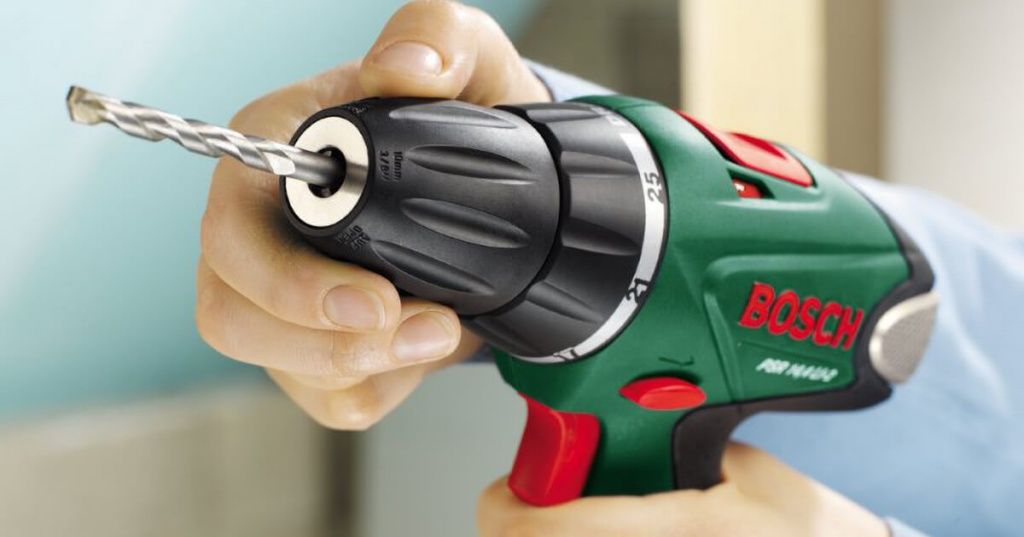 лучший бюджетный шуруповерт