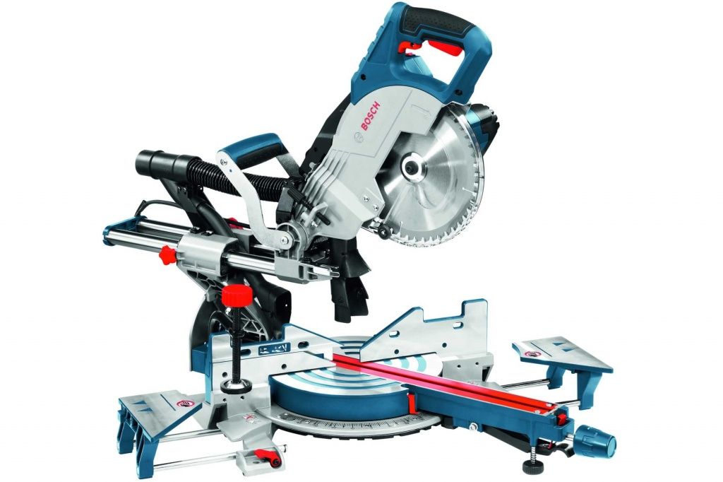 какую торцовочную пилу с протяжкой лучше купить, если BOSCH GCM 8 SJL не по карману
