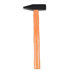 Молоток Вихрь 73/6/8/3 (вес 600гр, квадратный боёк, деревянная ручка)