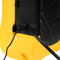 Опрыскиватель аккумуляторный Kolner KSC 12-16L-01 8060700236, 12В, объем 16 л, АКБ 8,0Ач, ЗУ