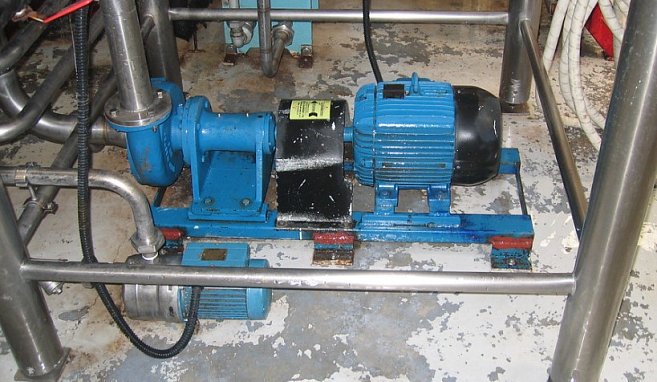 Чем отличается вихревой насос от центробежного и какой лучше купить